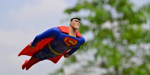Agilität ist kein Superheld, macht aber froh: Meine fünf Standpunkte zu agilem Arbeiten